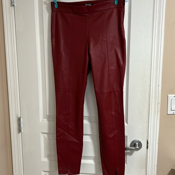 Zara Red Faux leather Leggings/Pants - Picture 1 of 10